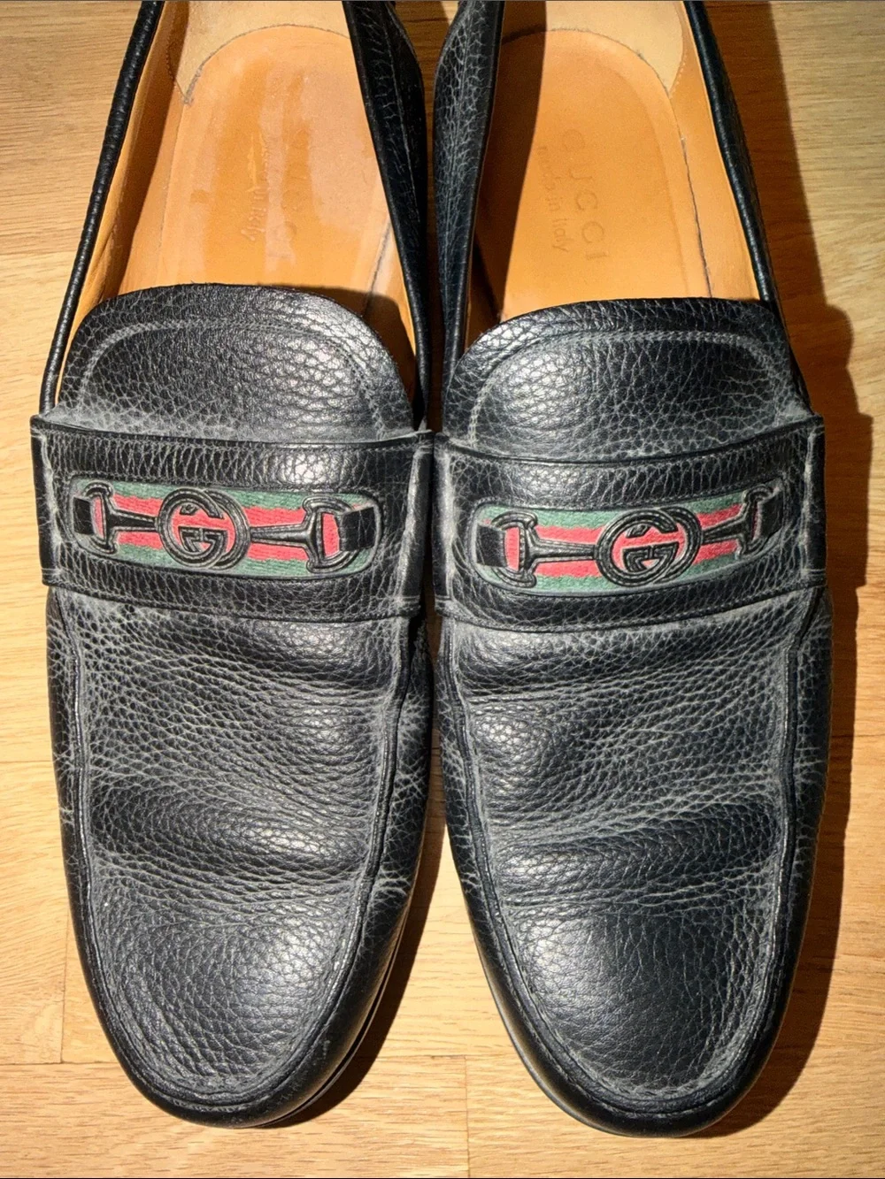 Gucci Black Leather Men’s Loafers with Red & Green Web